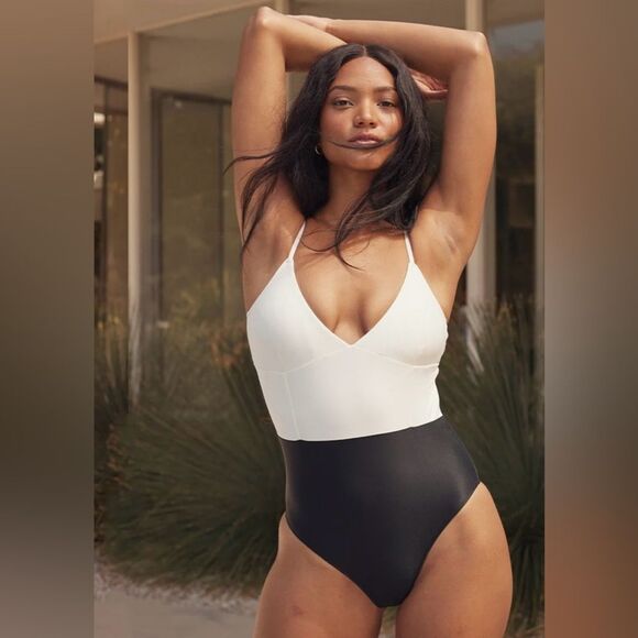 Summersalt The Wave One Piece Swimsuit Bathing-suit - Picture 2 of 11